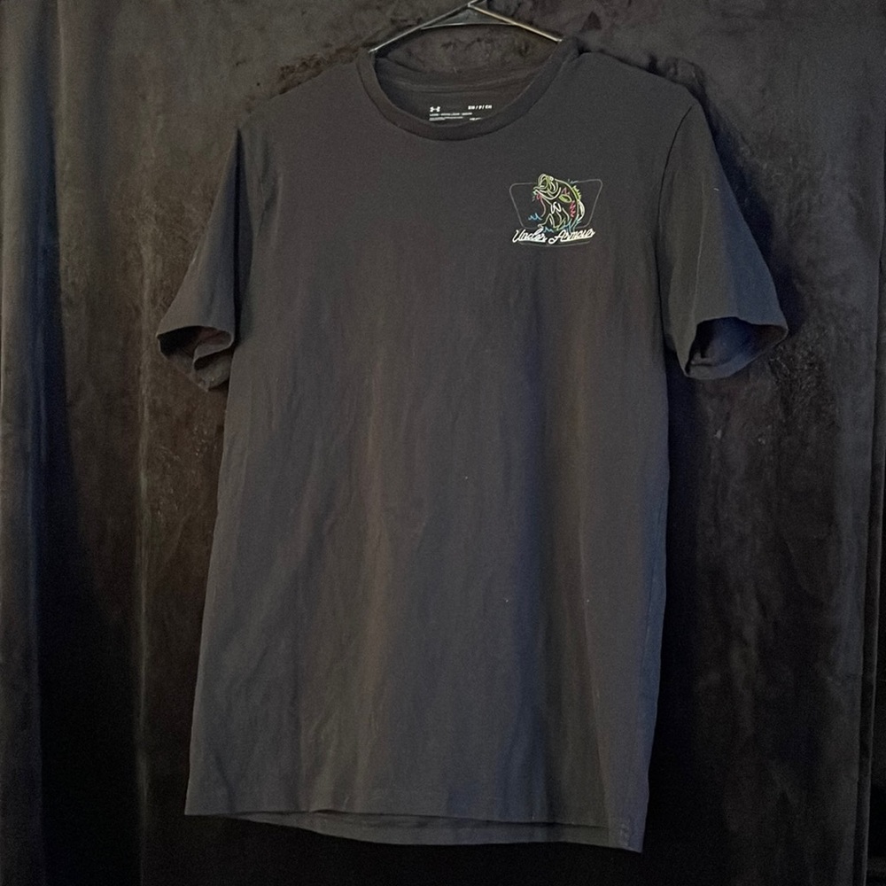 under armour t-shirt